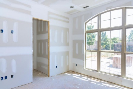 Les techniques modernes de plâtrerie qui transformeront votre intérieur