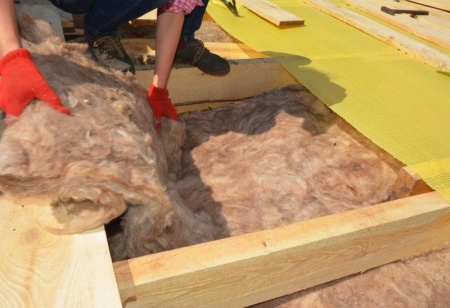 Comment am&eacute;liorer l'isolation phonique de votre logement &agrave; Chen&ocirc;ve ?